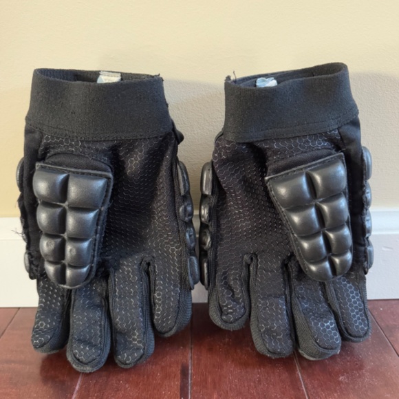 TK Total Two 2.1 Indoor Field Hockey Gloves Left & Right Hand - Picture 2 of 6